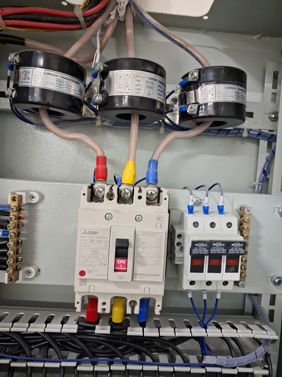 thiết bị hỗ trợ giám sát an toàn điện tự động